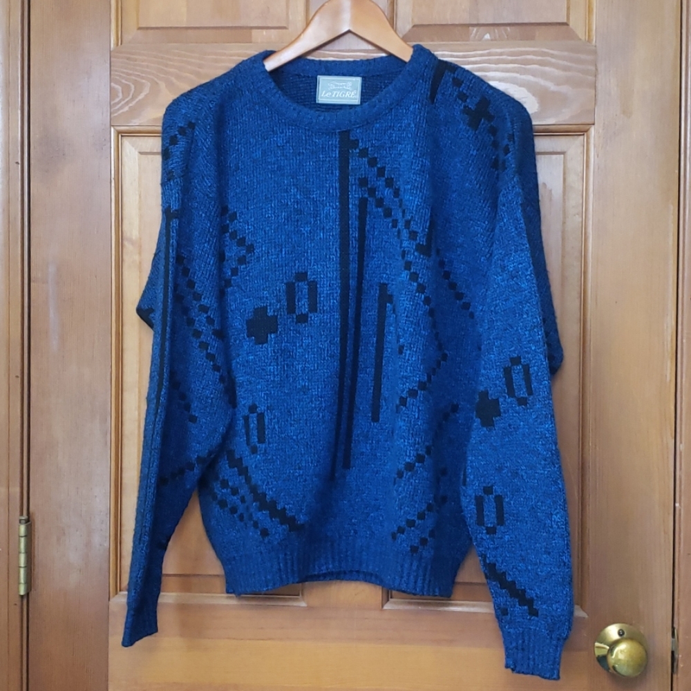 Le Tigré Blue and Black patterned Sweater